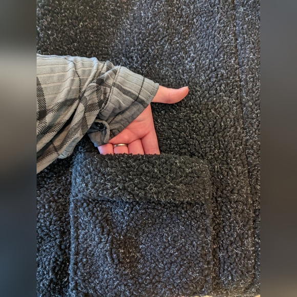 Coat jacket - Picture 3 of 7